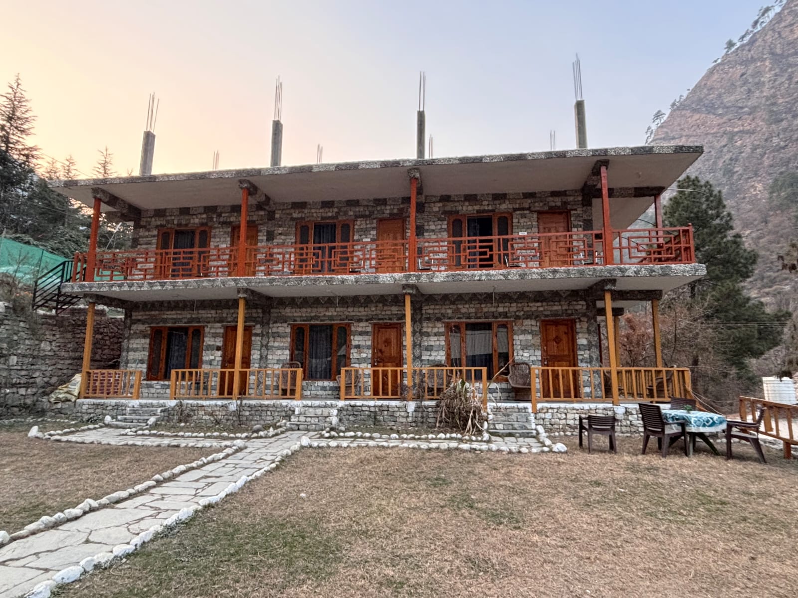 Exterior of Villa Stone Riverside Homestay